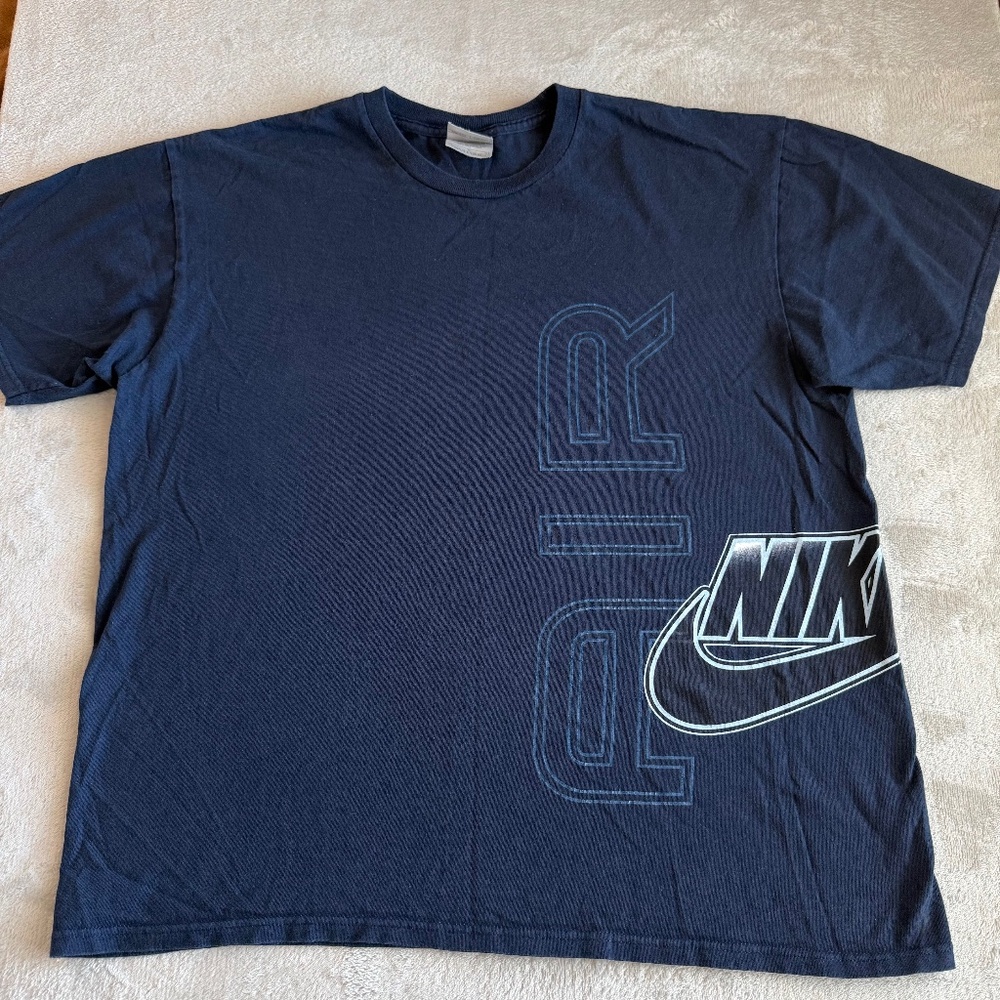 Nike Vintage Gray Tag Mens Graphic T-Shirt Nike Air Big Spellout Size Large Blue